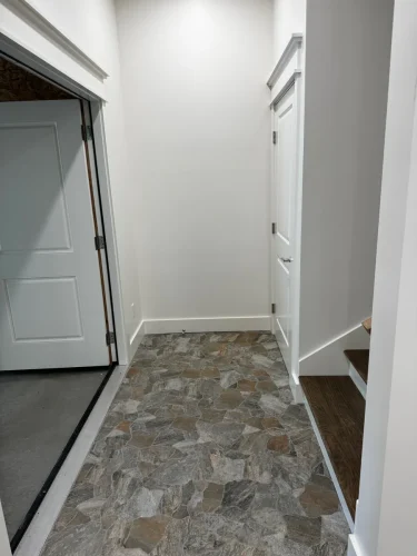 Gallery206